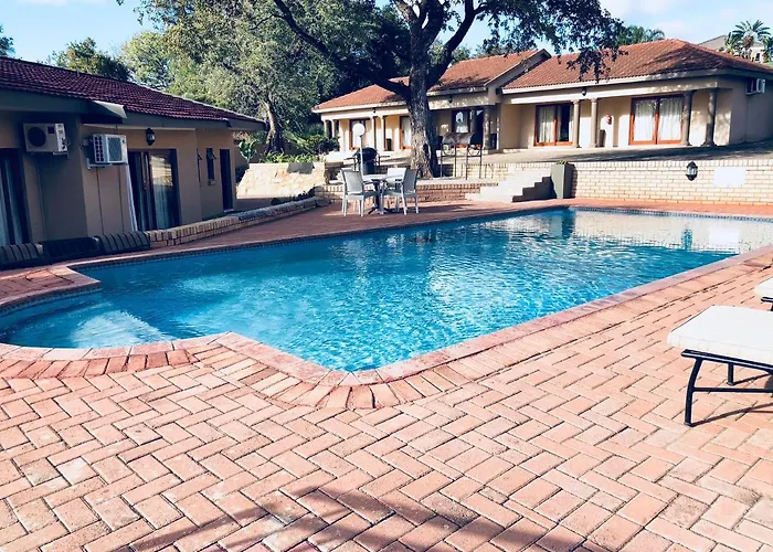 Vahlavi Lodge